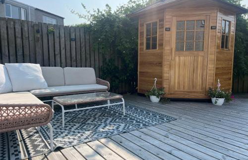 Family Home with Sauna & Garden - Foto 7