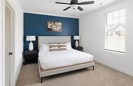 Landing Stylish 2BD Gym Clubhouse - Photo 14