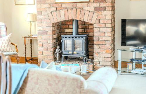 Elm End Cottage - Single-Storey Farm Retreat - Foto 6