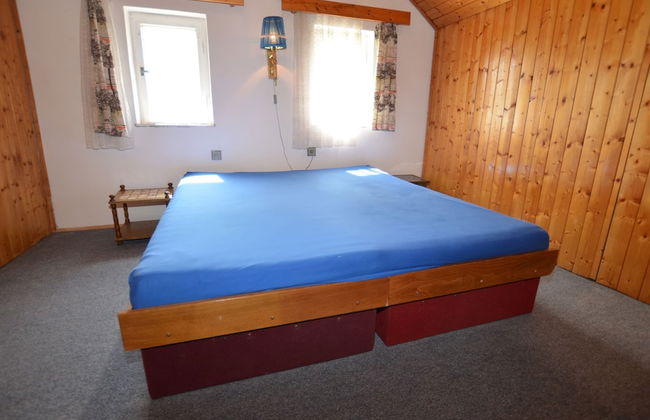 Detached Cottage With Fireplace, Near the River Ohre - Foto 4