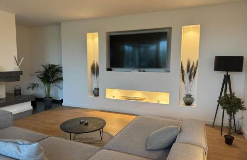 Modern dream house with private spa and gym - Foto 2