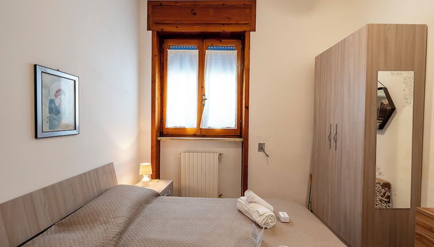 Casa Torre San Giovanni Near the Sea - Happy Rentals - Foto 4, Habitación