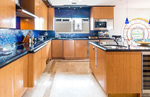 Oceana Blue / Beach Front / Pool / Bar / Relax - Foto 8