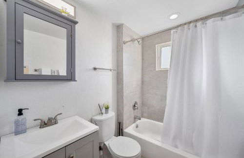 Beautiful Work Stay Retreat in Pueblo Near Downtown - Foto 79