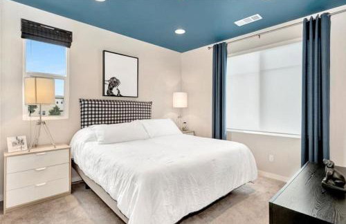 King Size, Patio, Xbox, Great Park - Photo 9