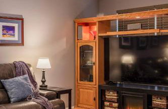 Hot Tub Hideaway 3 BR - Foto 26