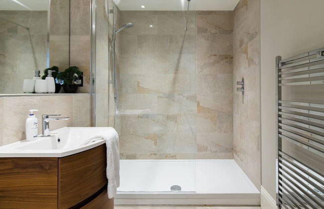 JOIVY York Place Apartment in Georgian City Centre Building - Foto 43