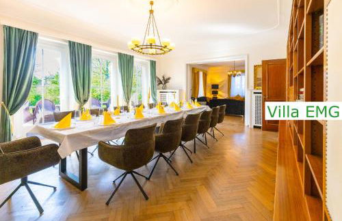 Luxury Villa EMG Steinfurt - Historische Villa mit Sauna, SPA, Garten & großem Essbereich für bis zu 22 Personen - Foto 3