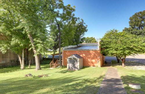 Walk to White River Cozy Studio, Driftys Hideaway - Foto 22