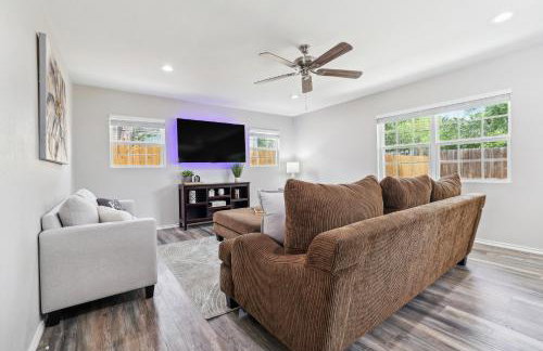 Spacious San Antonio Retreat with Private Patio! - Foto 1