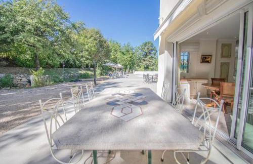 Charmante villa avec grande piscine au calme - Foto 37