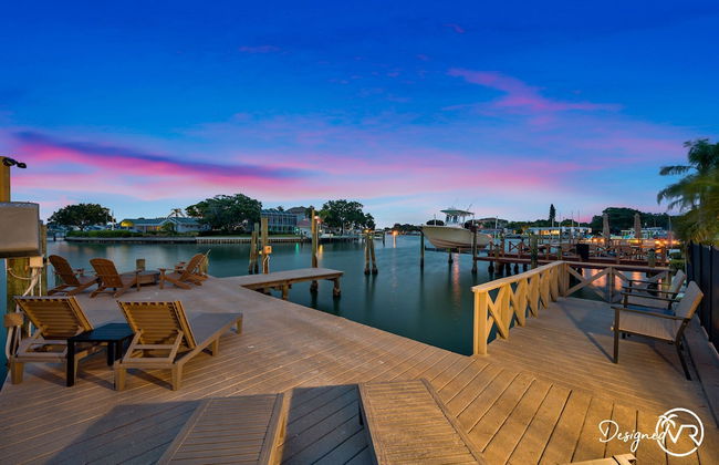 Chic 8BR with Heated Pool & Waterview - Photo 48