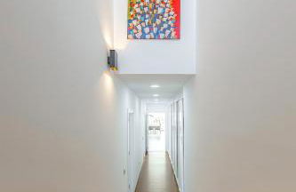 Independent villa with an immense heated pool! - Foto 18