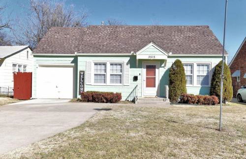 BLUE FLAMINGO'S CHARMING HOME-Heart of Tulsa2- Cherry St-Expo-11th - Foto 8