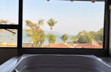 Vila Maanaim praia enseada pé na areia Ubatuba-sp - Foto 76