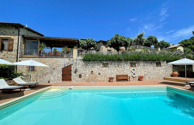 Serene Tuscan Retreat With Breathtaking Views - Foto 28