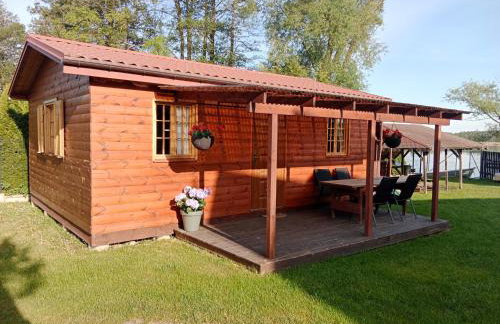 Domek drewniany nad jeziorem - Foto 1