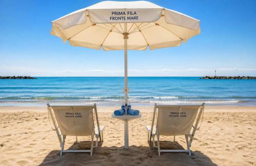 Terrazzo Panoramico Fronte Mare Zamponi - Foto 63