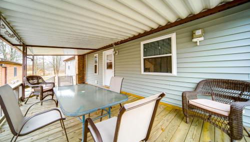 North Jackson Vacation Rental with Wraparound Deck! - Foto 3