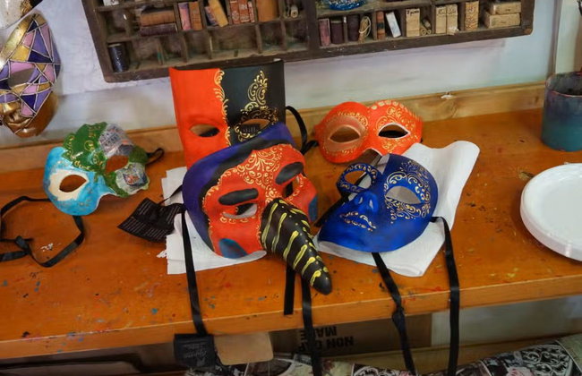 Taller de máscaras venecianas - Foto 3