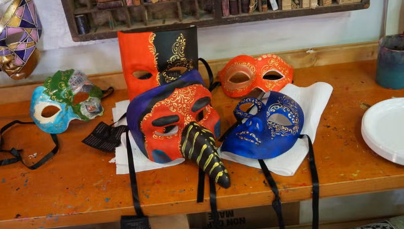Taller de máscaras venecianas - Foto 3