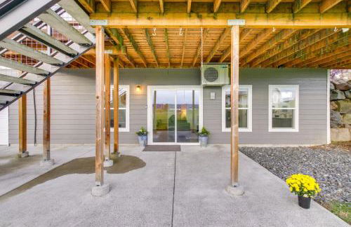 Chic and Modern Snohomish Hideaway on a Working Farm - Foto 4