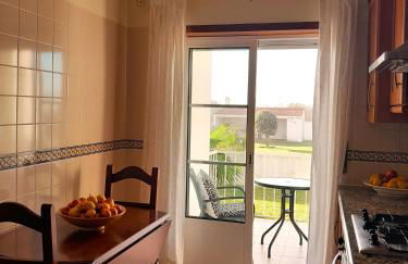 Palmeiras Apartement - T1 com Piscina - Foto 16