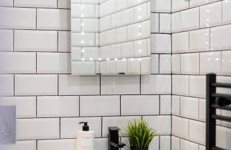 Cheerful 2 Bedroom Homely Apartment, Sleeps 4 Guest Comfy, 3x Double Bed, Parking, Free WiFi, Suitable For Business, Leisure Guest,Glasgow, Glasgow West End, Near City Centre, Perfect For Common Wealth Games 2026 - Foto 39