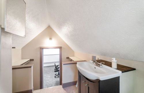 Bamboo Retreat- Private Parking -New Reno -Central - Foto 18