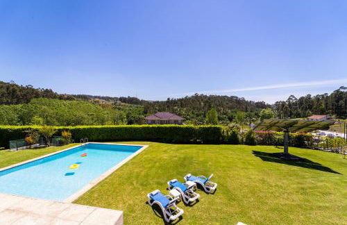 Casa de Silvares Fafe - Moradia Premium com piscina by House and People - Foto 38