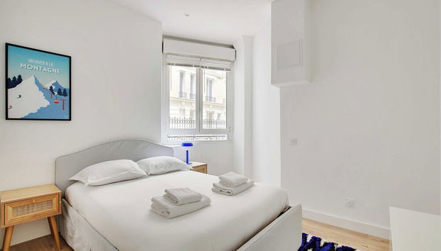 Chic Flat With Garden Terrace -4br/12p - Trocadero - Foto 5, Habitación