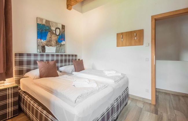 Chalet in Niedernsill Near Ski Slopes - Foto 9