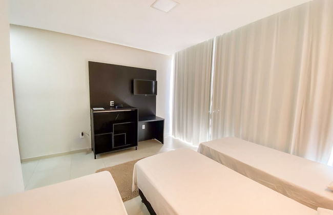 HOTEL QUATRO CORAÇÕES - Foto 14