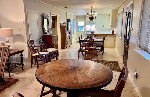 Birmingham House - Updated and Spacious - Photo 6