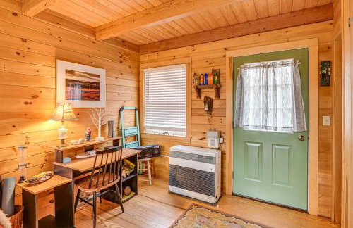 Lamoine Cabin with Deck about 16 Mi to Acadia Natl Park - Foto 9