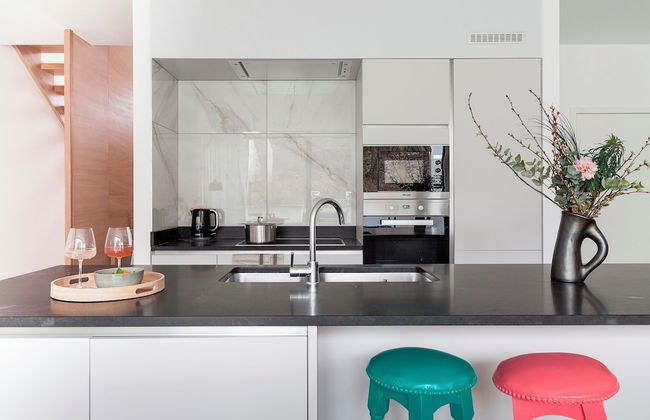 Unit 6 - Colorful Smart Home Triplex Private Garden & Parking - Foto 11