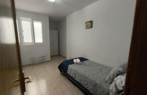 AR Home - Apartamento de 3 dormitorios con ascensor en Las Huesas, Telde - Foto 25