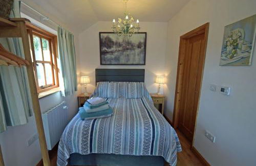 Deer Lodge with a View - Photo 5