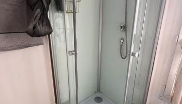 Cosy studio in Parisian area 16th - Foto 4, Shower