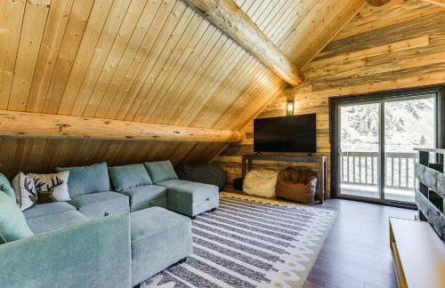 Riverfront Montana Log Cabin with Mountain Views! - Foto 14