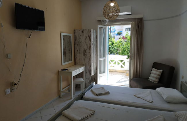 Renia Studios -studio for 2 Pers With a Swimming Pool - Photo 1