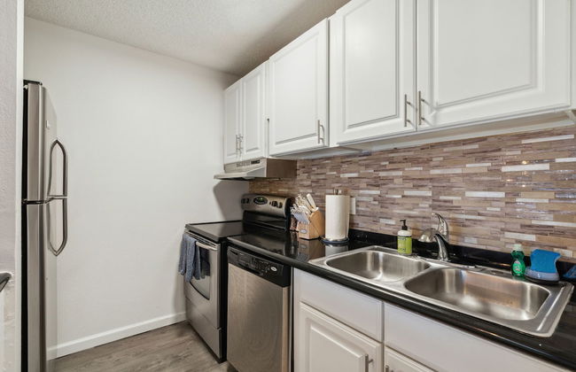 Refreshing Studio in H2O Complex w Pool - Foto 7