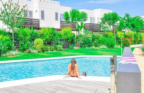 LITORAL COSTA DORADA - LAS PALMERAS Only families - Foto 6