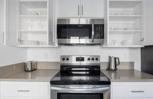 Blueground Melrose pool nr Griffith Park LAX-1399 - Foto 9