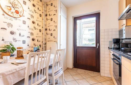 FeWocation Bremerhaven - Bright 1BR Apt with Balcony and Parking - Photo 19