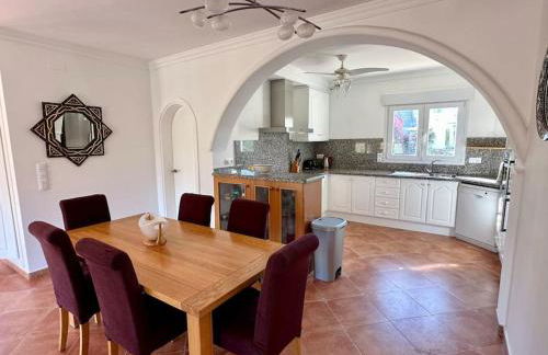 Casa Luna - Three Bedroom Villa with Stunning View - Foto 7