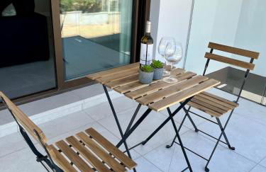 Stylish Boutique Apt Estepona - Relaxing stay Pool Free Parking - Foto 7