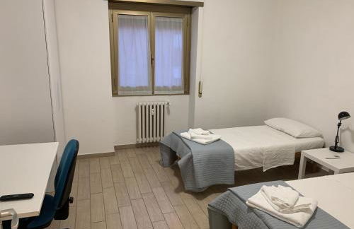 At Mollys metro A LucioSestio - Foto 15