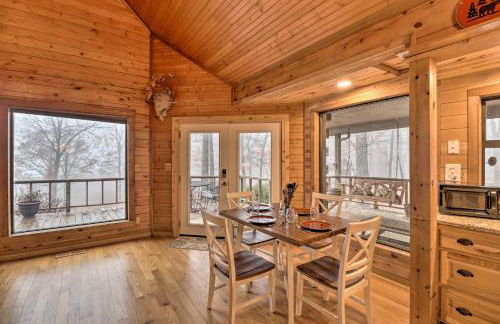 Charming Cabin with Hot Tub, Fire Pit and Views! - Foto 8