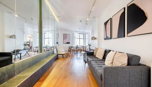 Apt with Aircon 3 Bedr, 4 Beds, 2 Bath Trafalgar SQ - Foto 2
